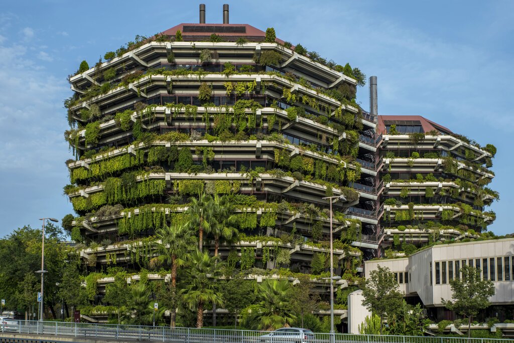 7 Green Tech Examples Helping Mitigate Climate Change