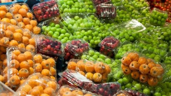 France to Ban Plastic Packaging for Fruit and Vegetables by January 2022