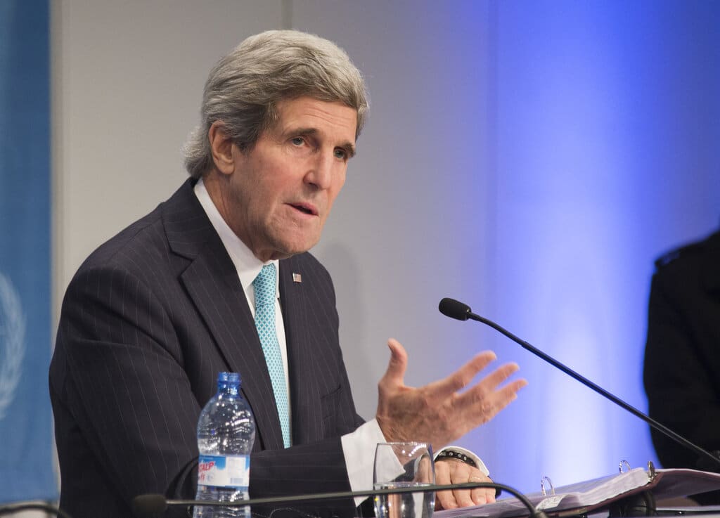 US and China Announce Surprise Cooperation to Tackle ‘Existential’ Climate Crisis