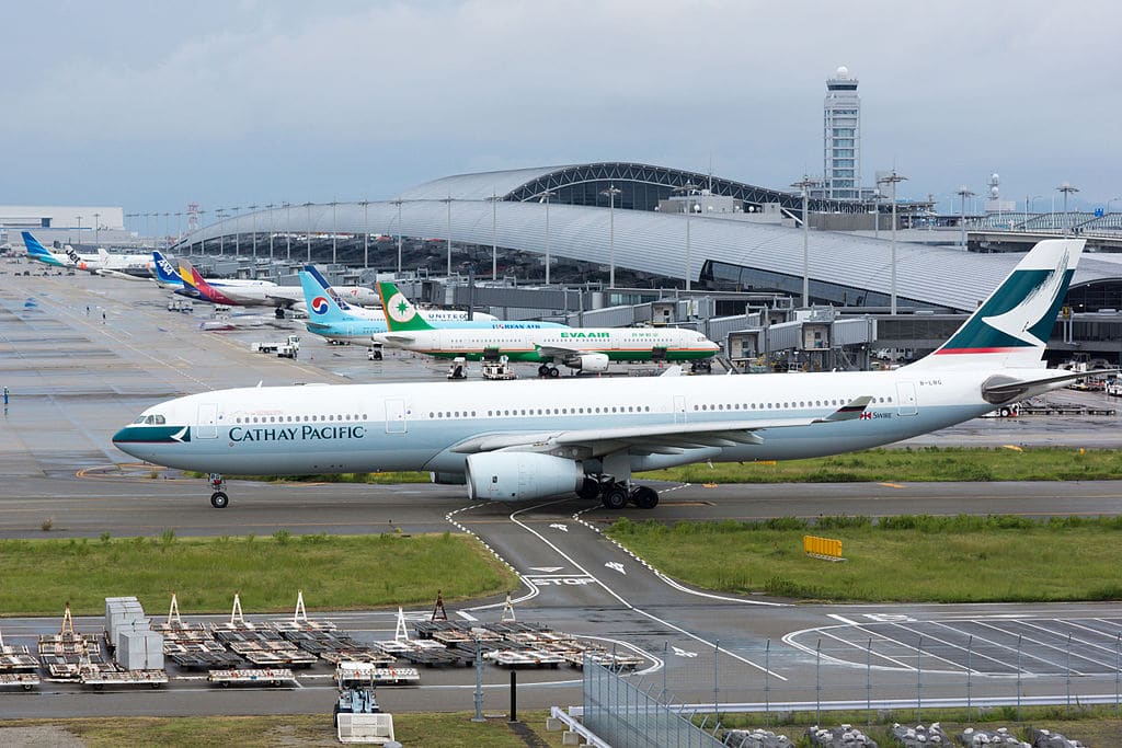 Hong Kong Airport Targets Net Zero Emissions by 2050