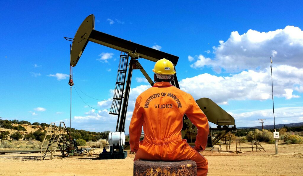 Abandoned Oil Wells Go Solar in Canada