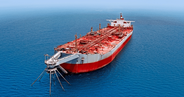 red sea oil tanker