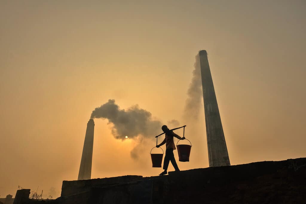 Capitalism and Climate Change: A Centrist Pragmatism Capable of Solving the Climate Crisis