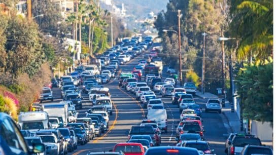 California’s ‘Monumental’ Ban on Gas-Powered Cars Faces Some Roadblocks