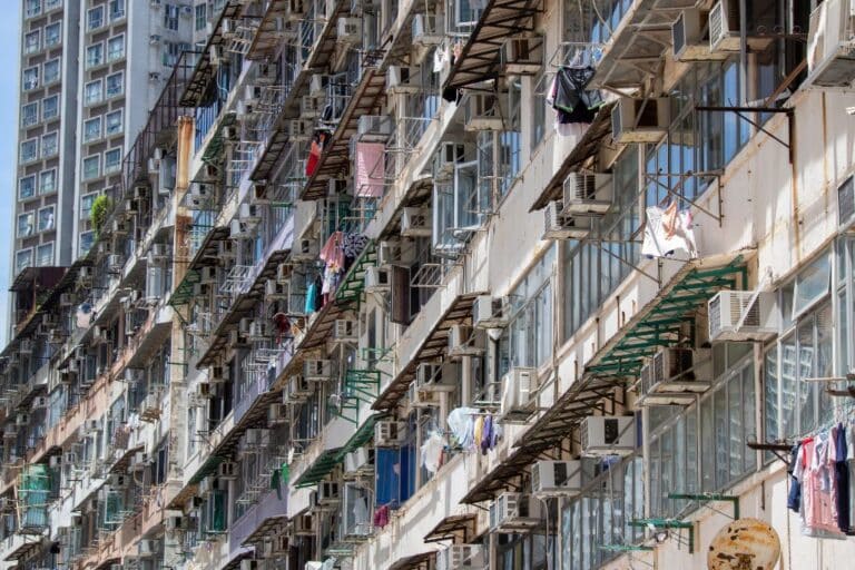 How Does Overpopulation Affect Sustainability? | Earth.Org