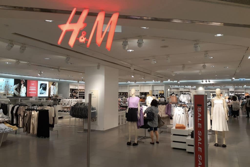 H&M fast fashion store during sales. Wikimedia Commons