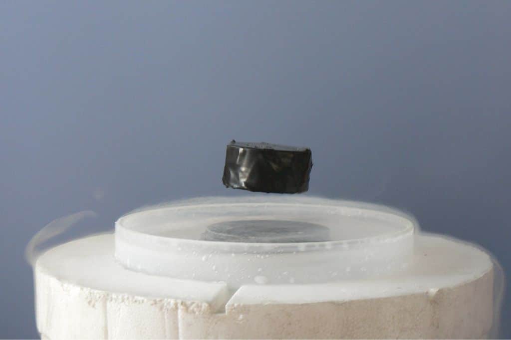 superconductor; meissner effect