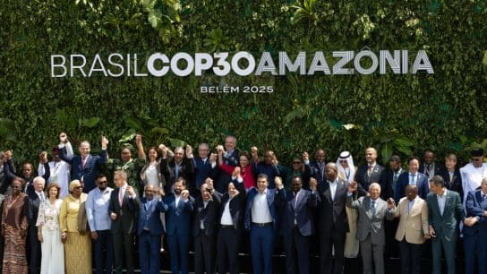 UN Secretary-General António Guterres and Brazil’s President Luiz Inácio Lula da Silva during the Photograph of Heads of Delegation at the Belém Climate Summit.