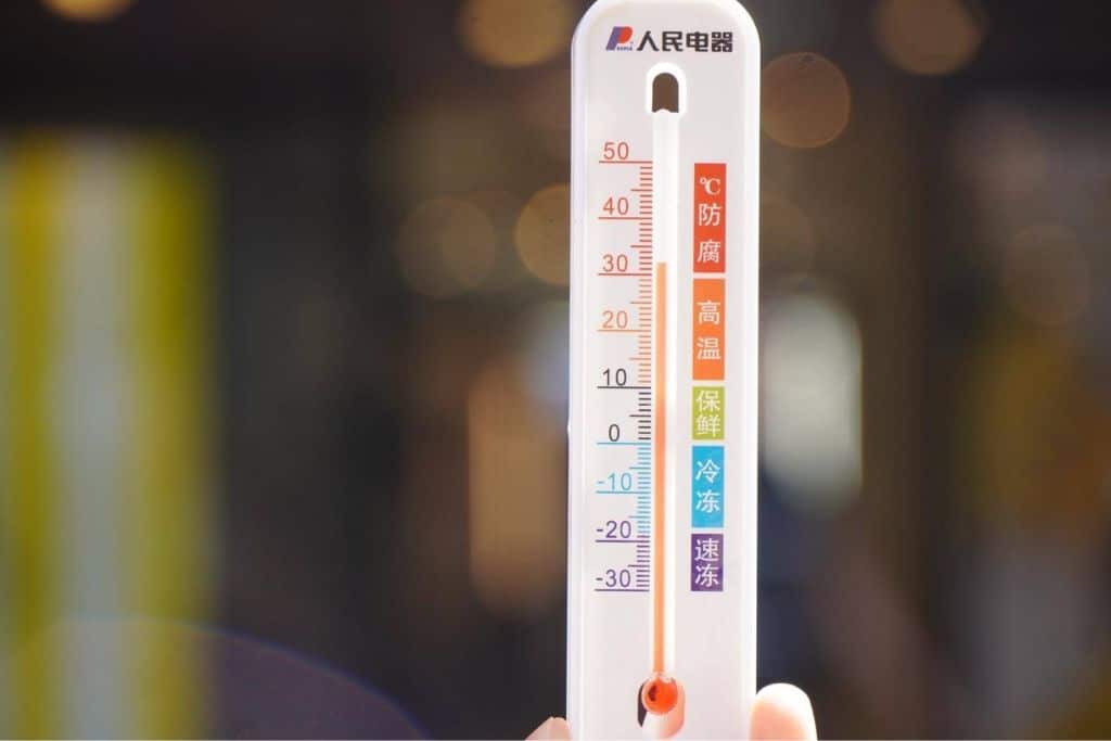 Is Hong Kong’s Energy Saving Charter Failing to Stop Overcooling? | Earth.Org